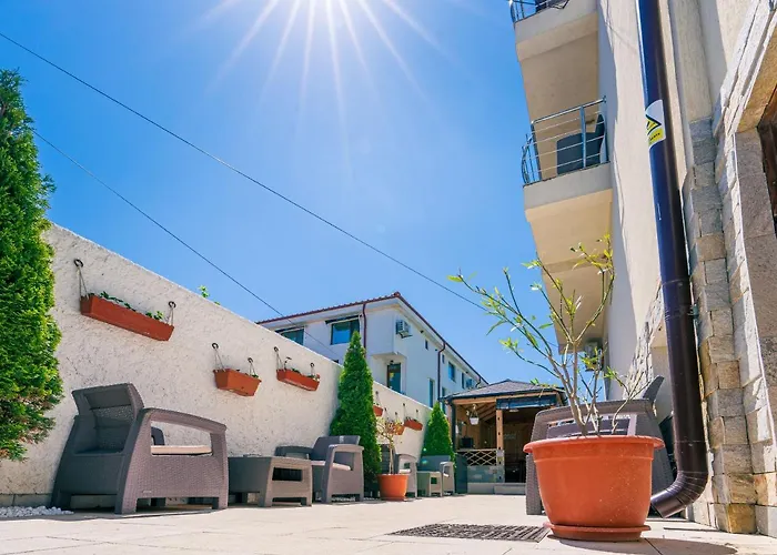 Casa in Culori Vama Veche